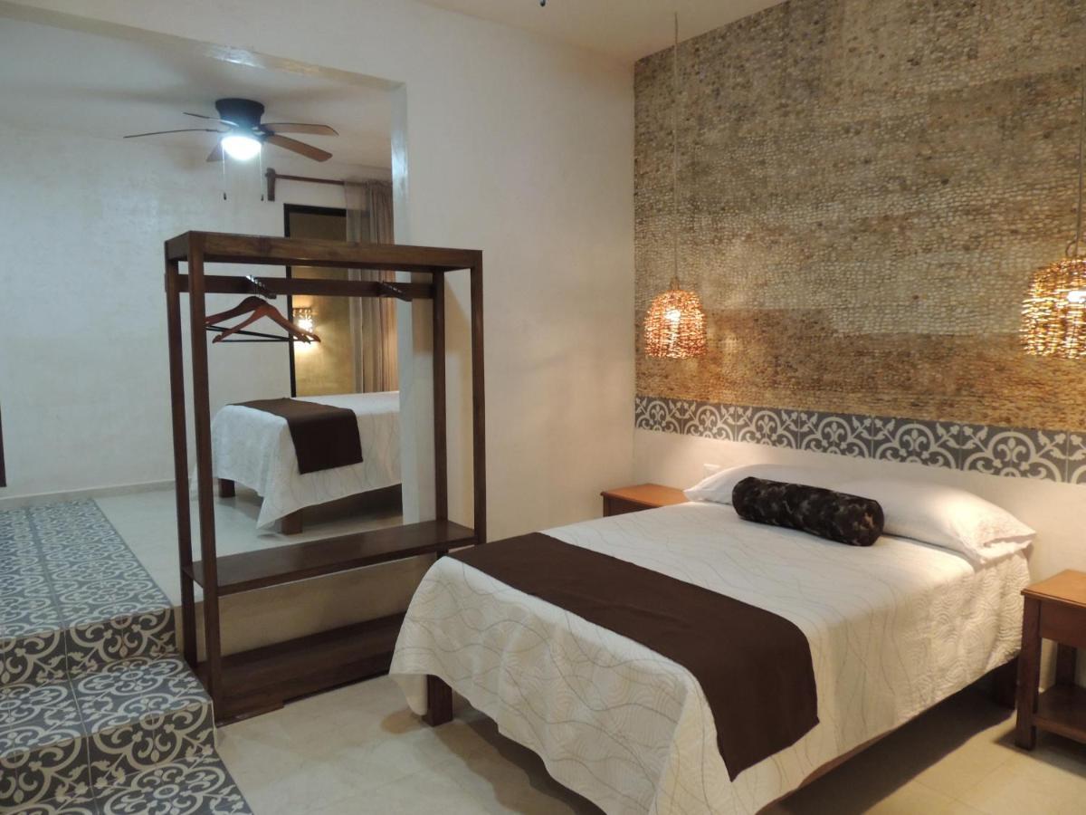Hotel Boutique Bugambilias Вальядолід Екстер'єр фото